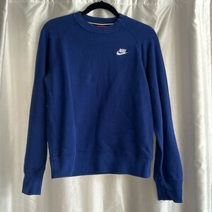 Nike crewneck embroidered sweater